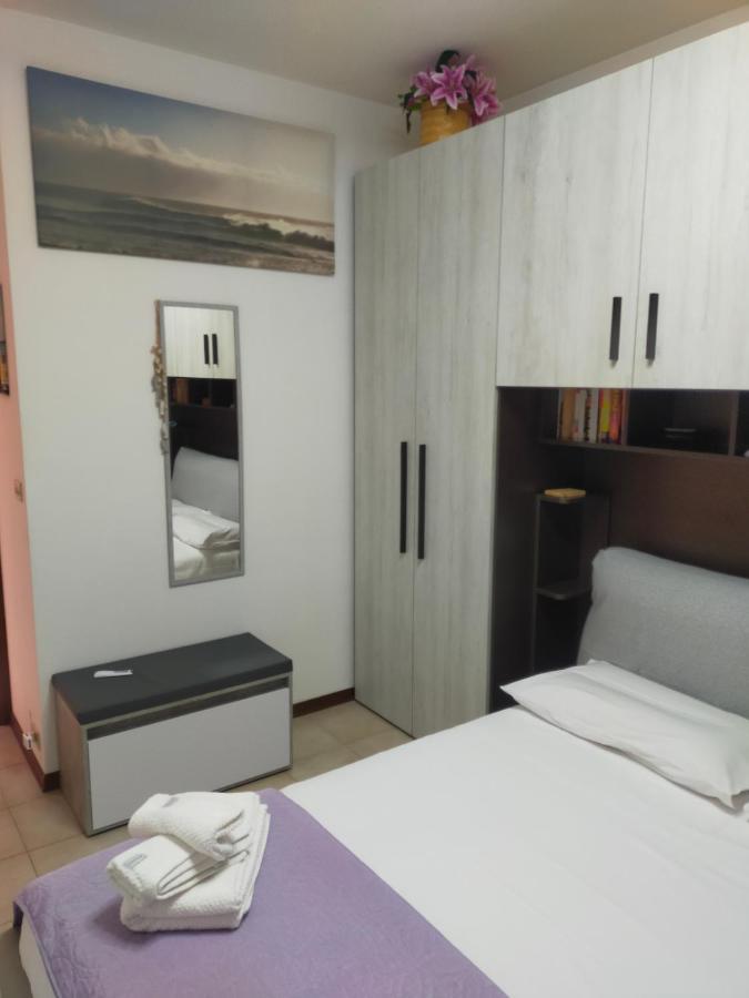 ונטימיגליה Appartamento Riviera Trilocale Wifi E Parcheggio Privato מראה חיצוני תמונה