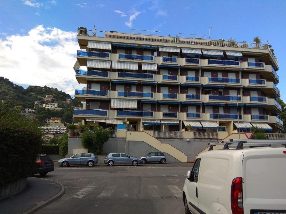 ונטימיגליה Appartamento Riviera Trilocale Wifi E Parcheggio Privato מראה חיצוני תמונה